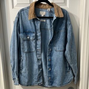 Universal Thread Light Blue Barn Denim Jacket